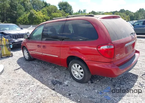 2005 Chrysler Town & Country Touring from USA, damaged, VIN 2C4GP54L35R207460